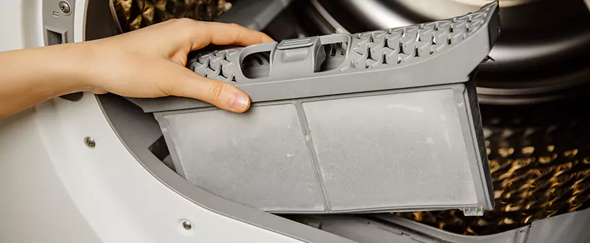 Signs Of A Clogged Dryer Lint Trap in Fort Dodge, Iowa